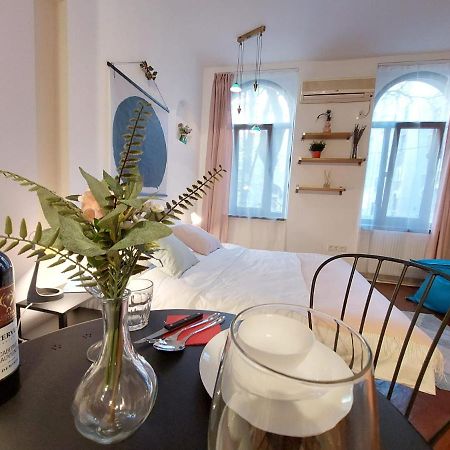 Sweet Dreams Suites Cosy Studio Piata Romana Букурещ Екстериор снимка