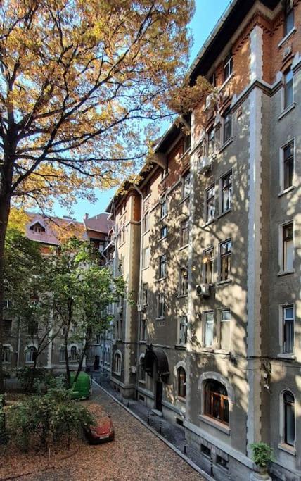 Sweet Dreams Suites Cosy Studio Piata Romana Букурещ Екстериор снимка