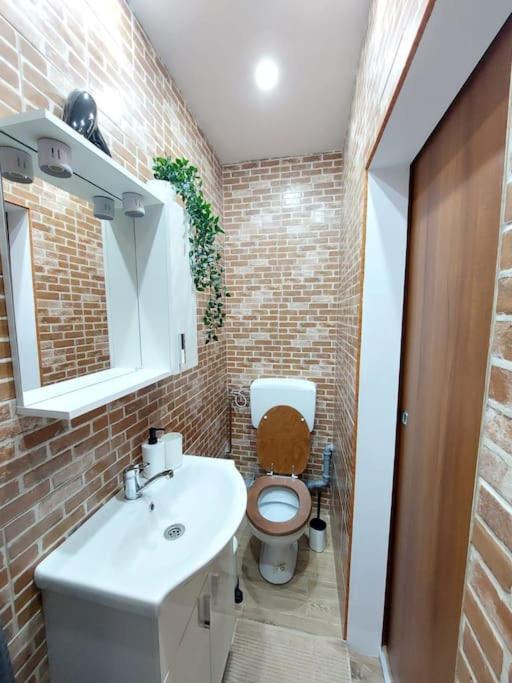 Sweet Dreams Suites Cosy Studio Piata Romana Букурещ Екстериор снимка